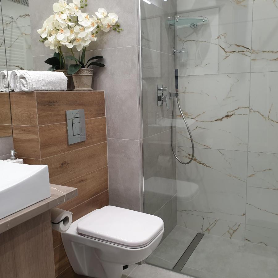 Q Apart Silver -Klimatyzowane Studio Przy Manufakturze Z Garazem Gratis, Fv Lodź Bagian luar foto