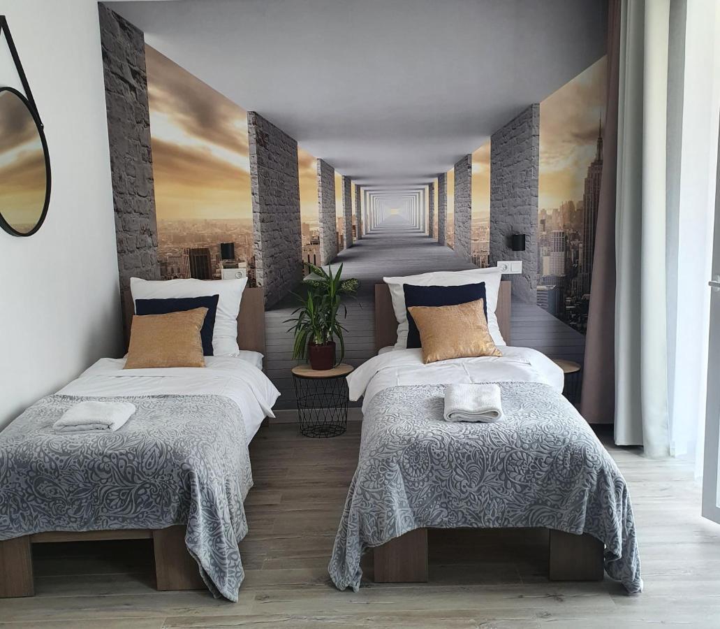 Q Apart Silver -Klimatyzowane Studio Przy Manufakturze Z Garazem Gratis, Fv Lodź Bagian luar foto